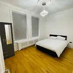 Vip Penthouse Own Bathroom One Bedroom On Suite