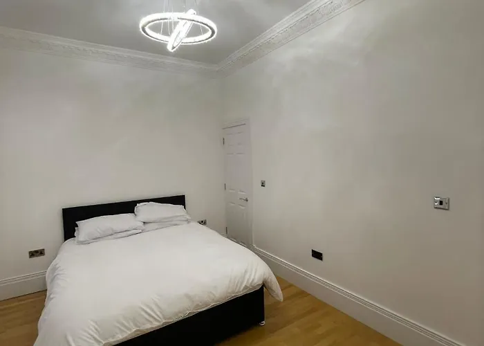 Vip Penthouse Own Bathroom One Bedroom On Suite