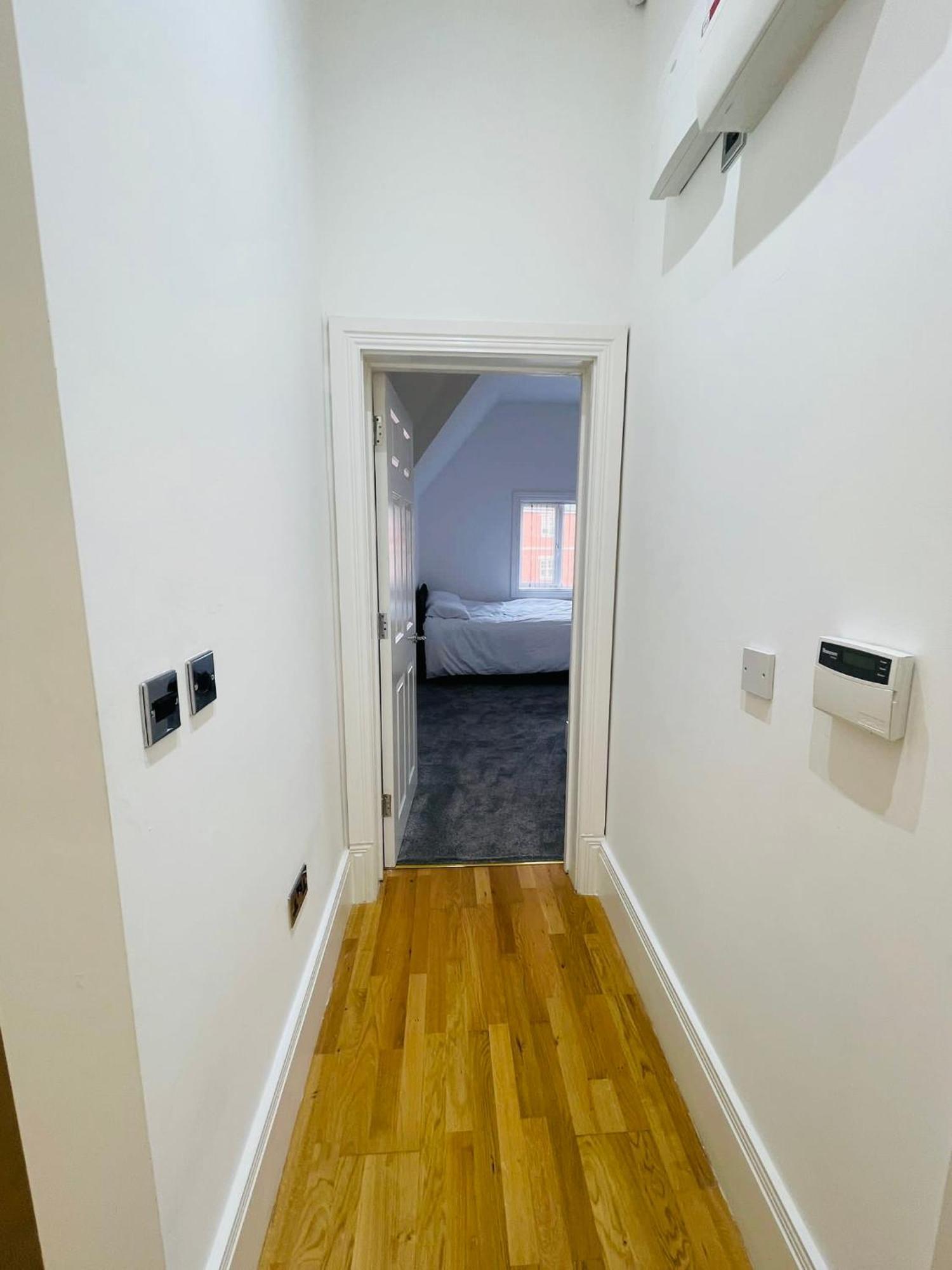 Homestay Vip Penthouse Own Bathroom One Bedroom On *