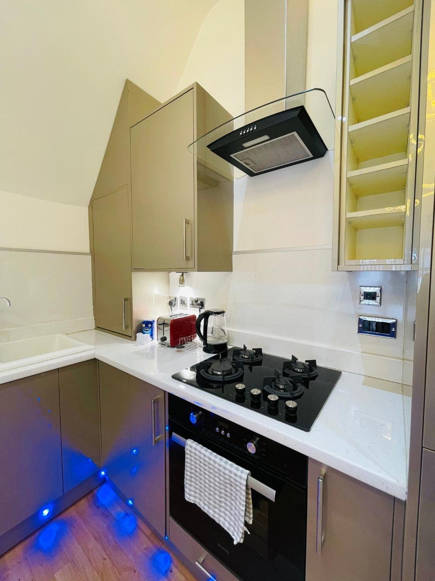 Homestay Vip Penthouse Own Bathroom One Bedroom On *